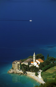 ILE DE BRAC. BOL. MONASTERE DOMINICAIN.CROATIE