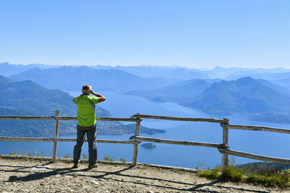 Italie piemont panorama sommet mont mottarone