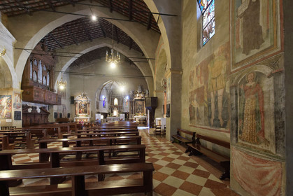 Italie lombardie lac garde sirmione eglise