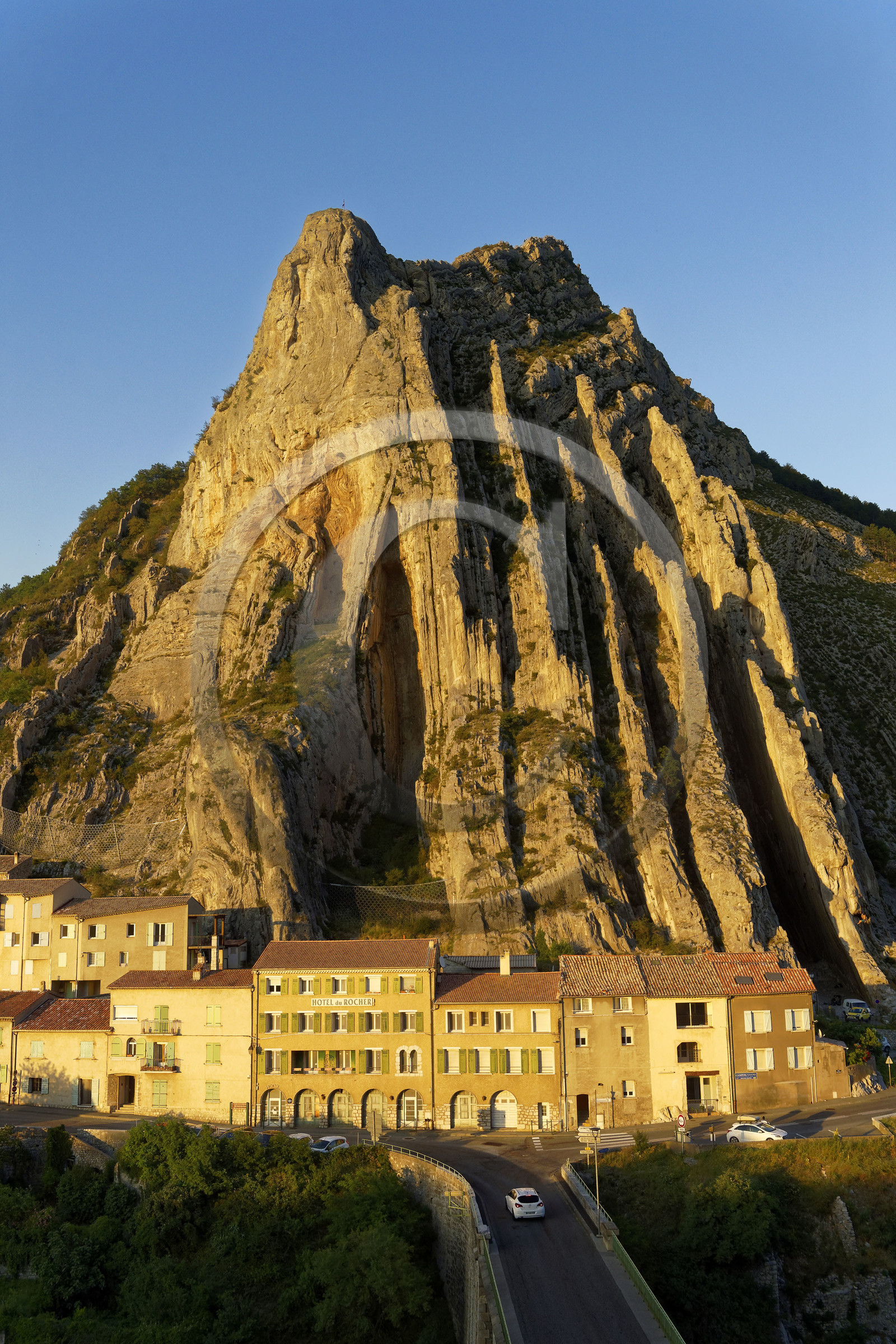 France, Sisteron