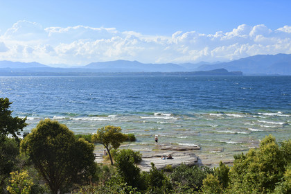Italie lombardie lac garde sirmione plage