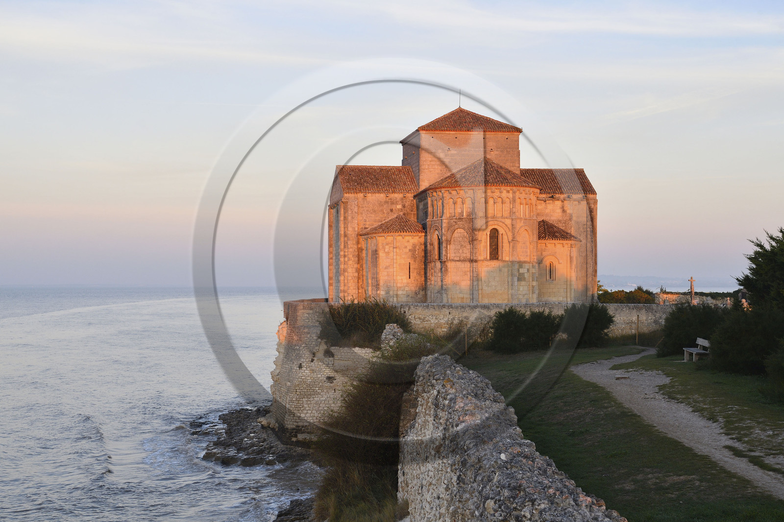 France charente maritime estuaire gironde saintonge talmont sur gironde