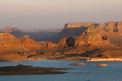 USA, LAKE POWELL
