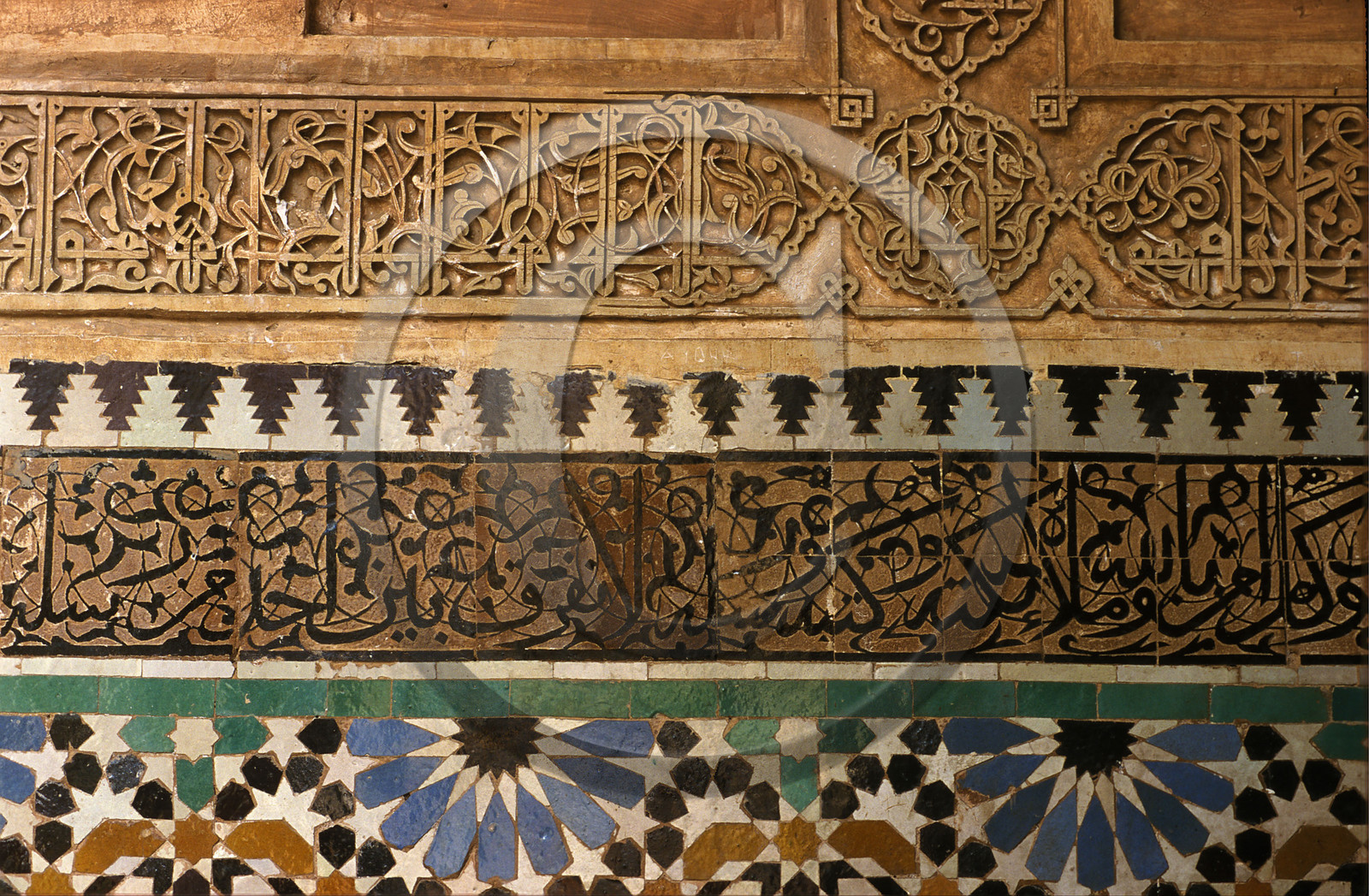 MAROC   MARRAKECH.DÉTAILS TOMBEAUX SAADIENS