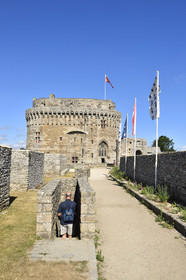 France, Dinan