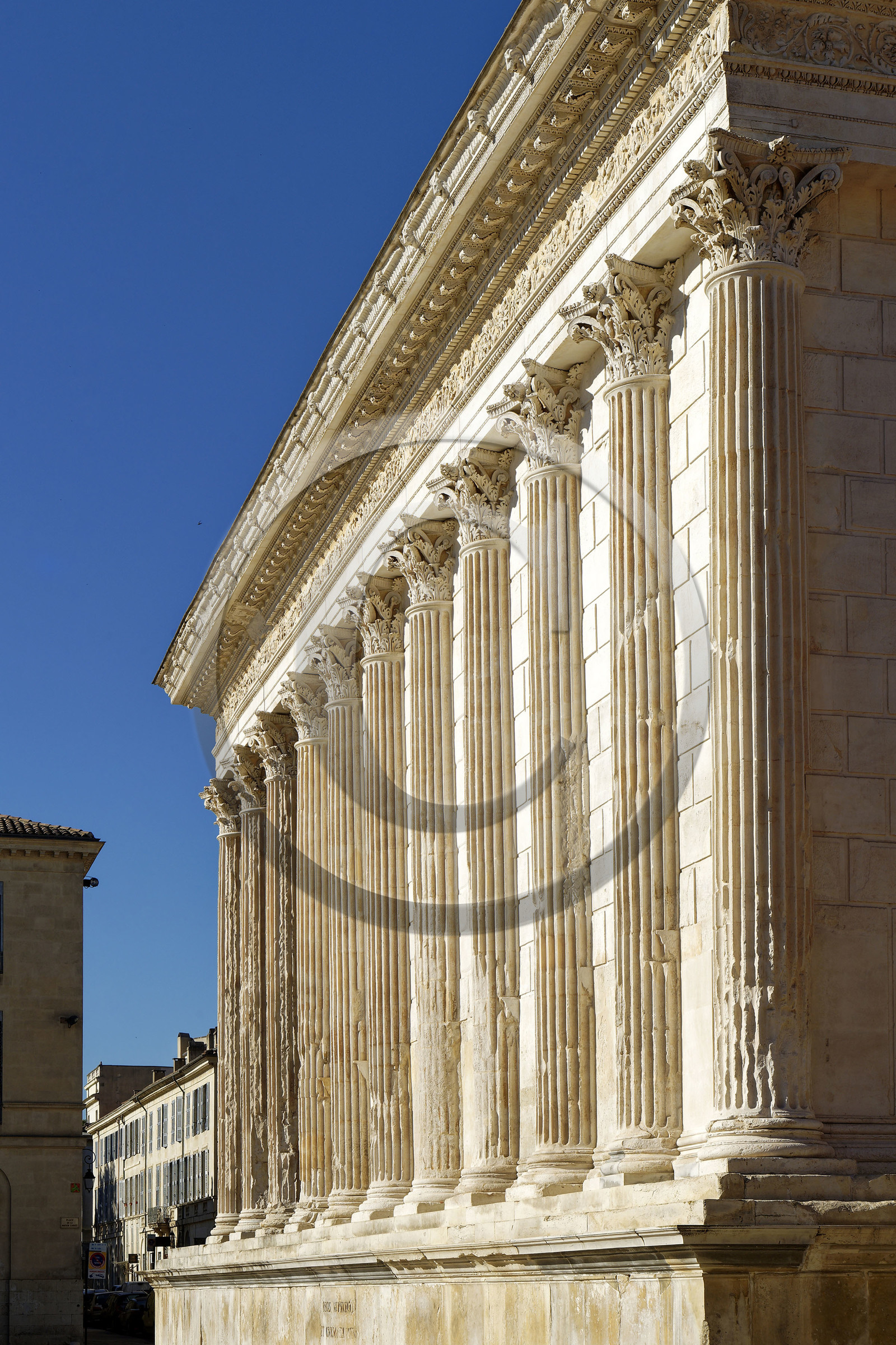 France, Nimes