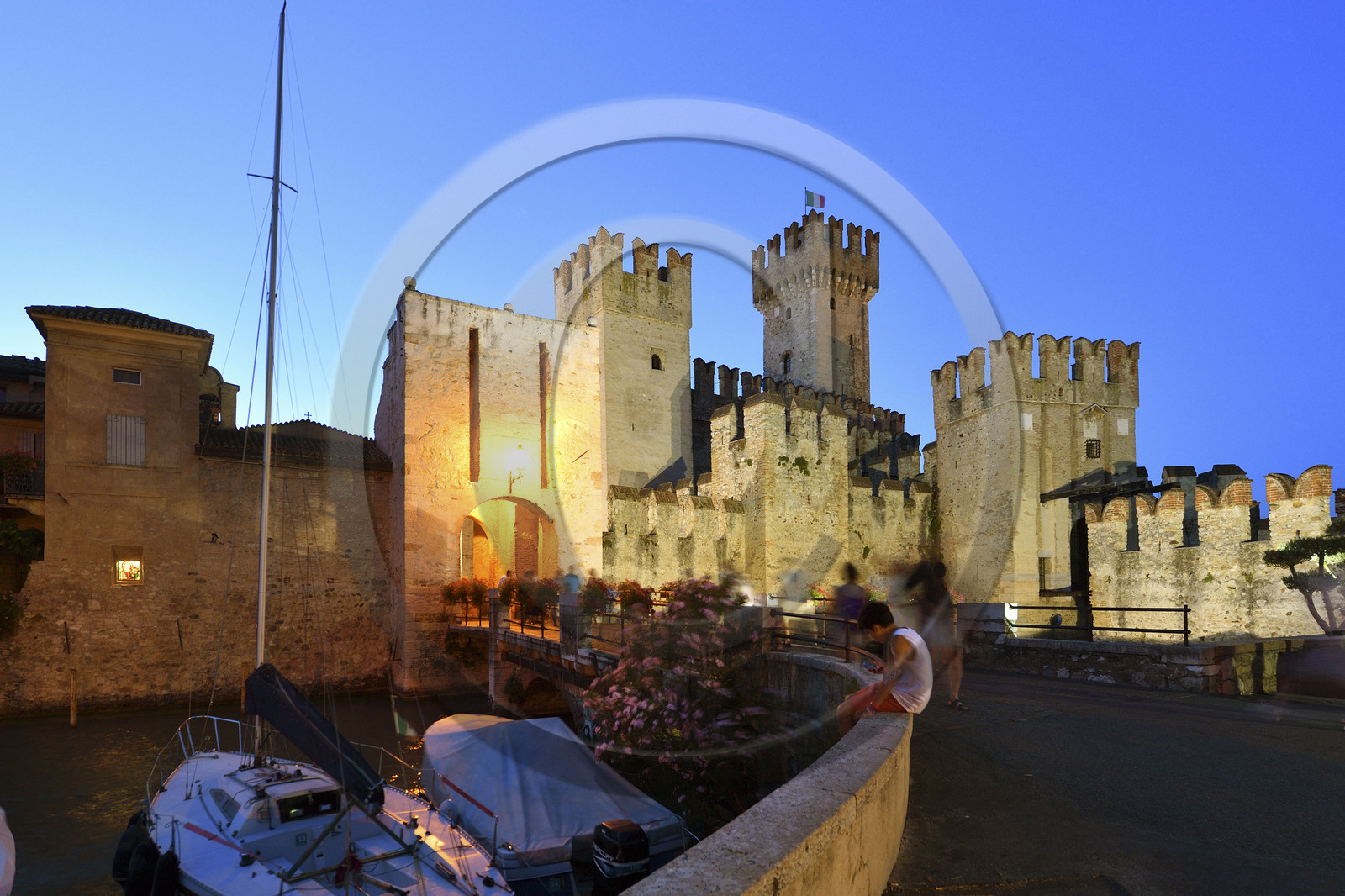 Italie lombardie lac garde sirmione chateau