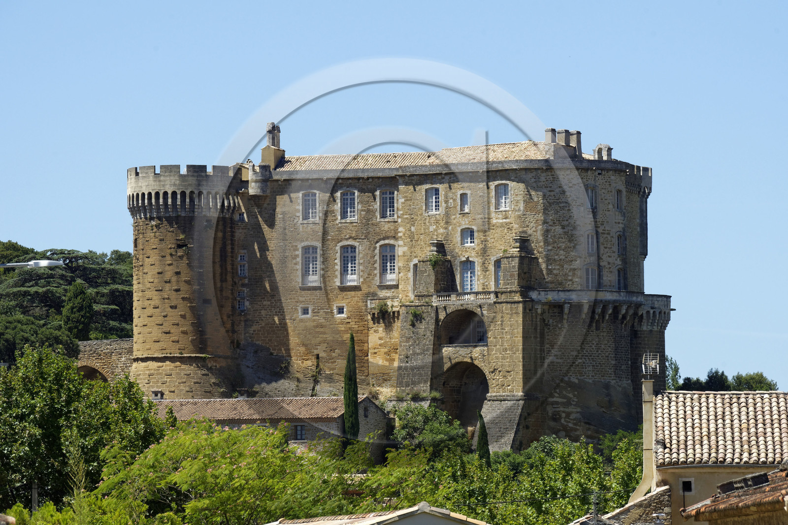 France, Suze la Rousse