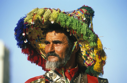MAROC   FES.PORTEUR D' EAU