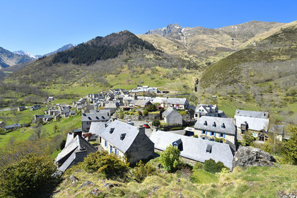 France hautes pyrenees canton arreau village