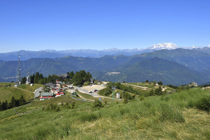Italie piemont panorama sommet mont mottarone
