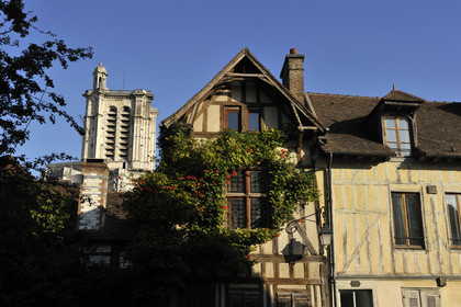 France, Troyes