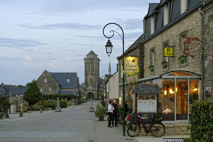 France, Locronan