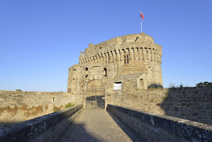 France, Dinan