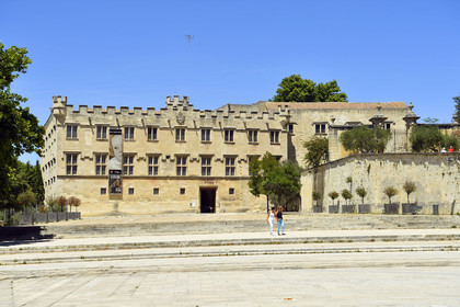 France, Avignon