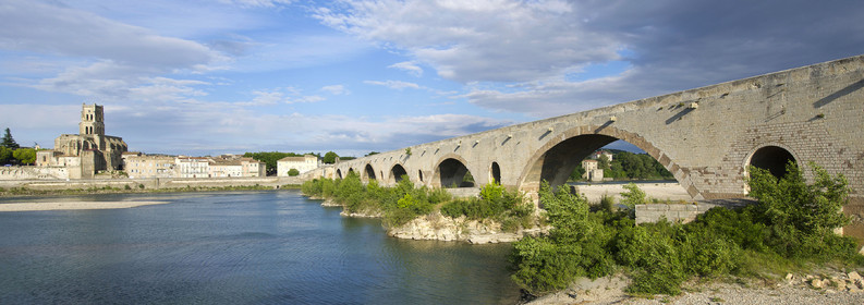 France, Pont St-Esprit
