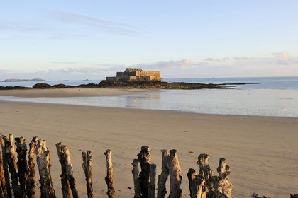 France, Saint-Malo