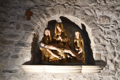 France hautes pyrenees vallee louron arreau eglise