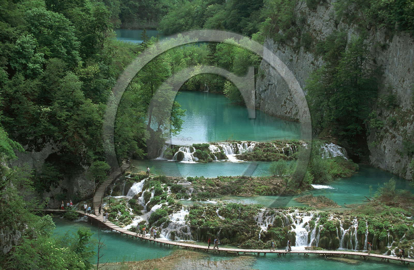 PARC NATIONAL DE PLITVICE. CROATIE