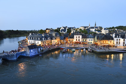 France, Auray