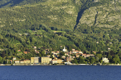Italie lombardie lac come village tremezzo