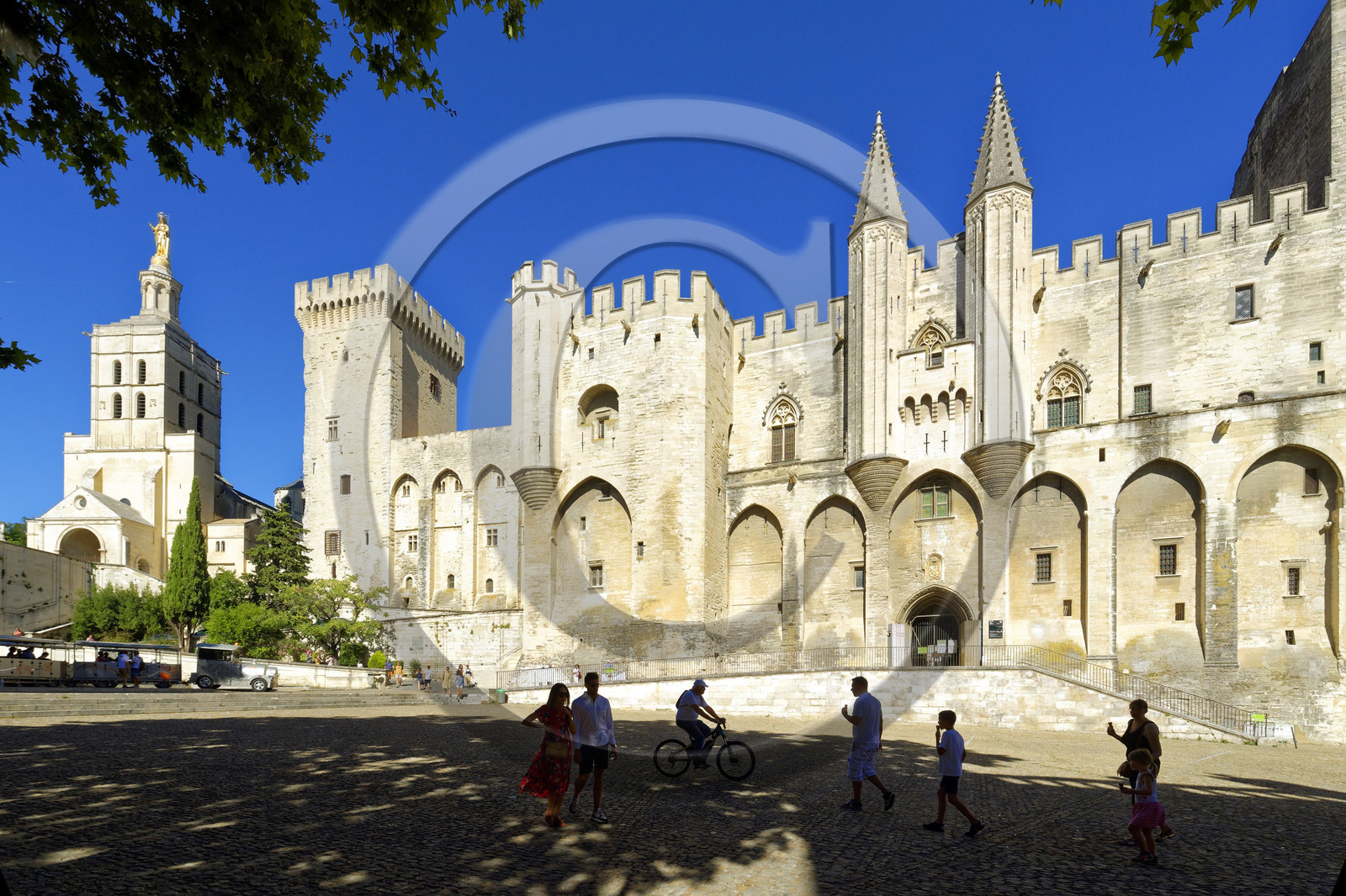 France, Avignon