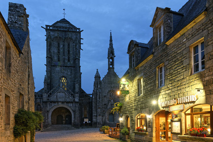 France, Locronan