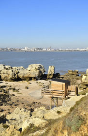 France charente maritime royan front mer cabane