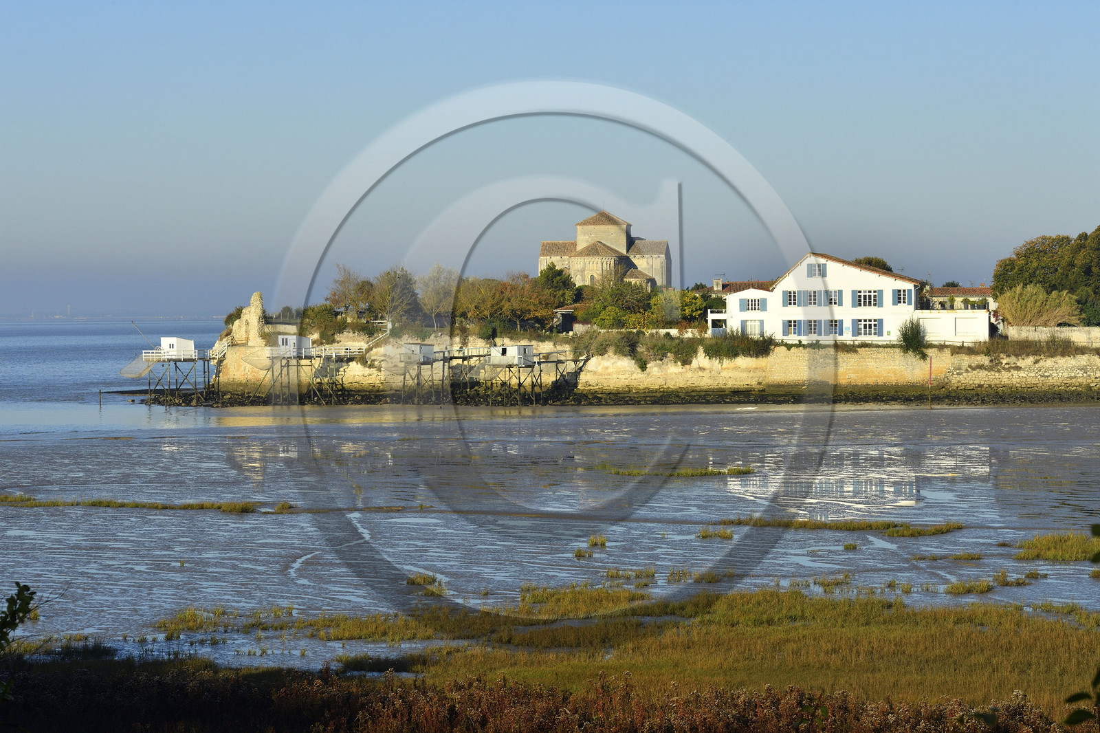 France charente maritime estuaire gironde saintonge talmont sur gironde
