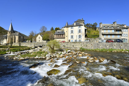 France hautes pyrenees vallee louron arreau rives