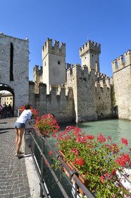 Italie lombardie lac garde sirmione chateau