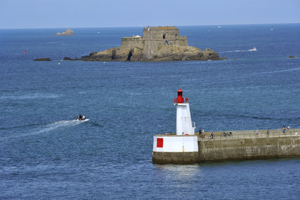 France, Saint-Malo