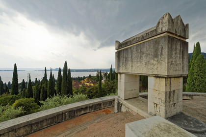 Italie lombardie lac garde gardone riviera