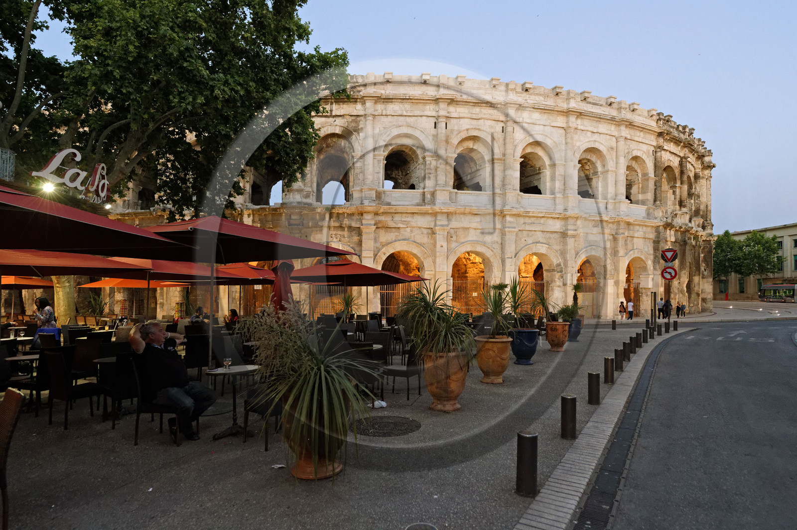 France, Nimes