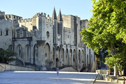 France, Avignon