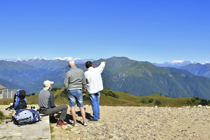Italie piemont panorama sommet mont mottarone