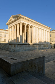 France, Nimes