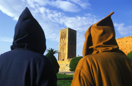 MAROC   RABAT.ESPLANADE DE LA MOSQUÉE YACOUB EL MANSOUR.TOUR HASSAN