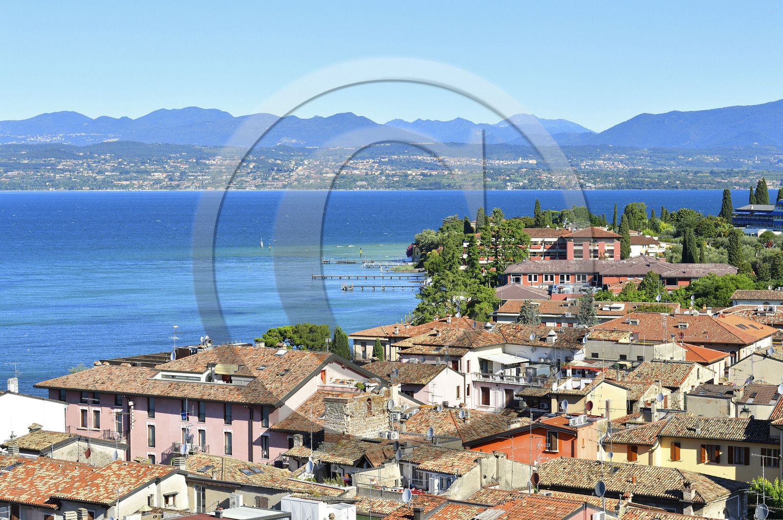 Italie lombardie lac garde sirmione chateau