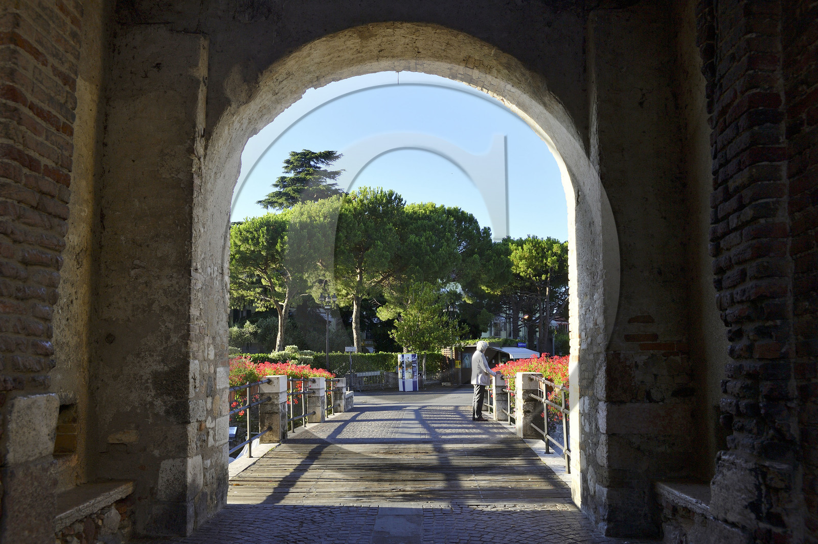 Italie lombardie lac garde sirmione chateau