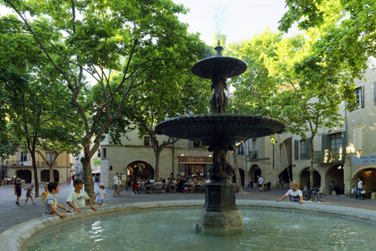 France, Uzes