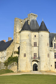France charente rochefoucauld chateau surplombant tardoire