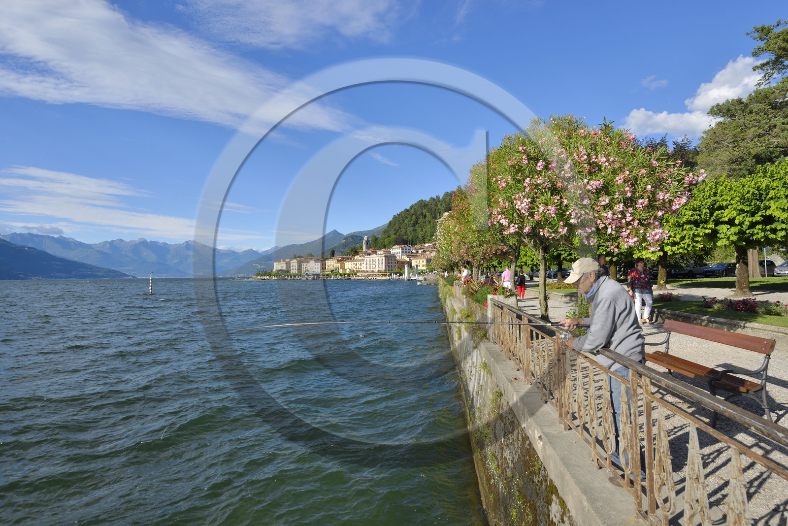 Italie lombardie lac come village bellagio