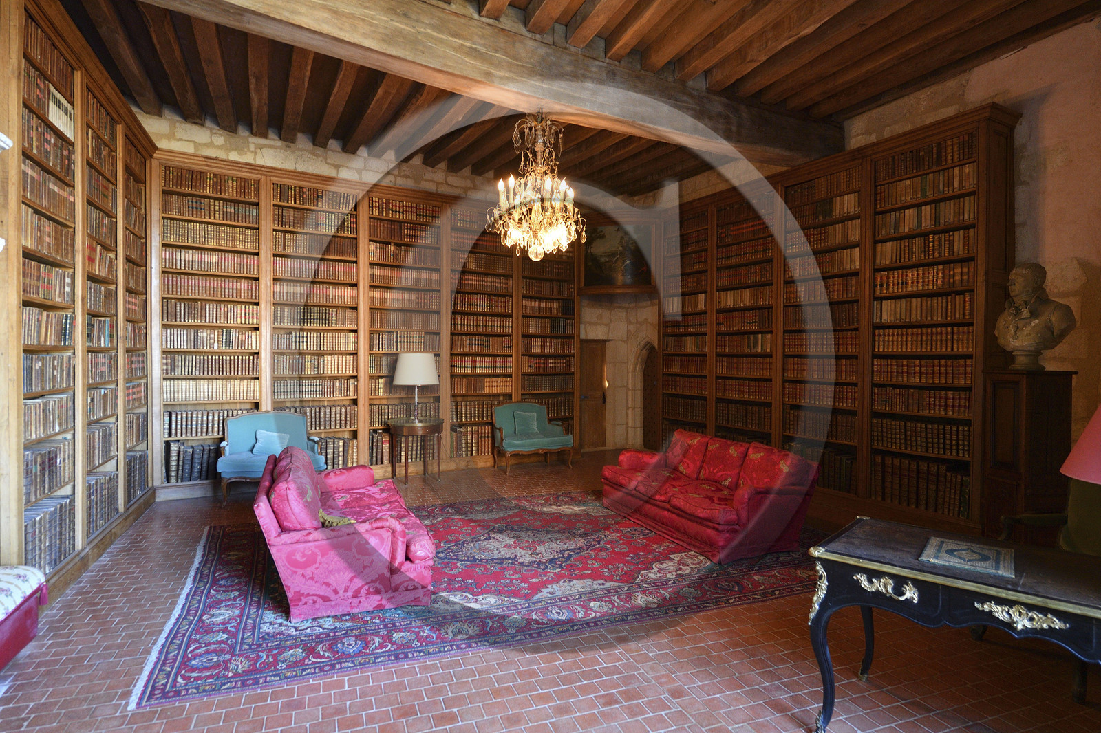 France charente rochefoucauld chateau surplombant tardoire