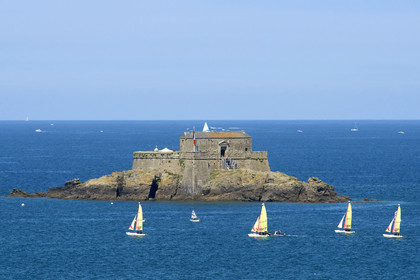 France, Saint-Malo