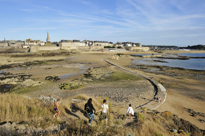 France, Saint-Malo