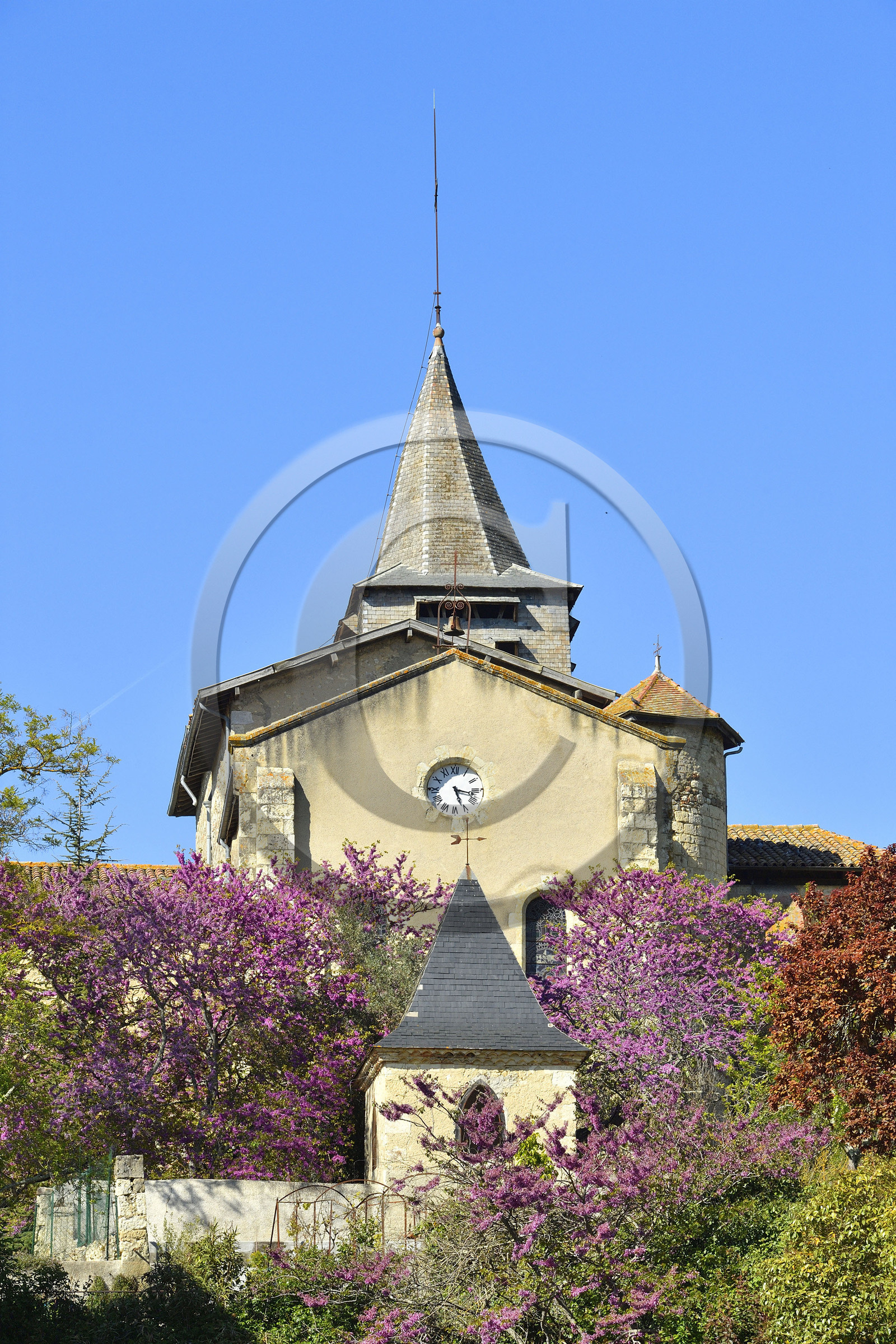 France gers pessan eglise fortifiee