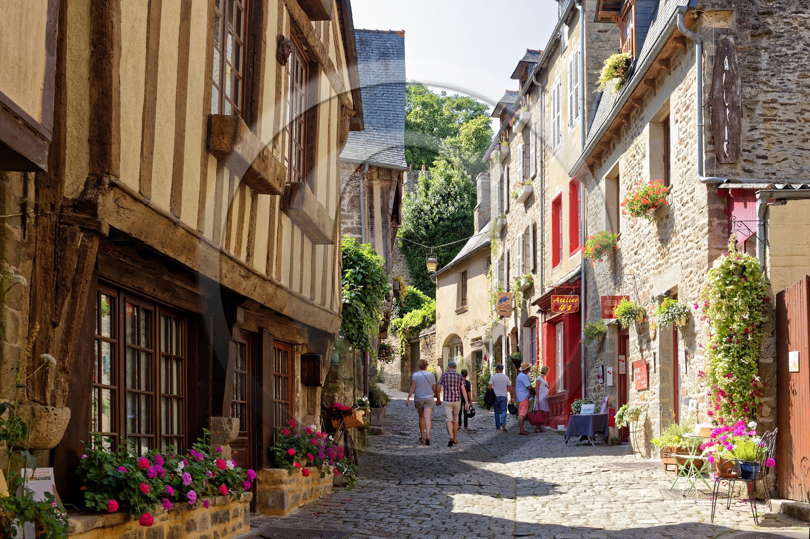 France, Dinan