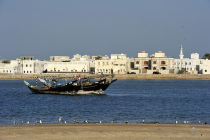 Oman, Sur