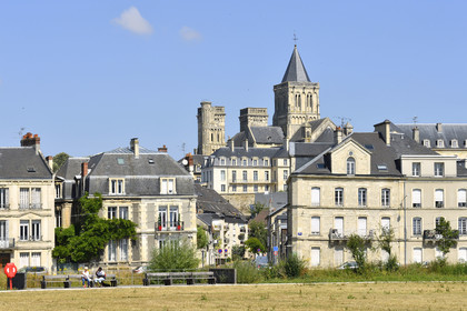 France, Caen